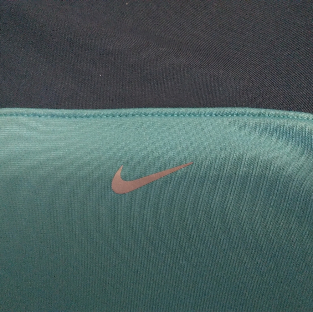 Nike Pullover - image 2